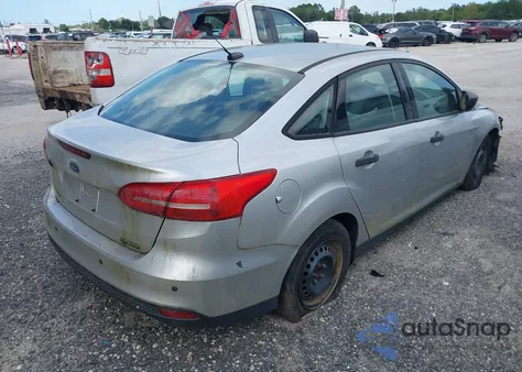 2016 Ford Focus S из США, поврежденный, VIN 1FADP3E23GL291651